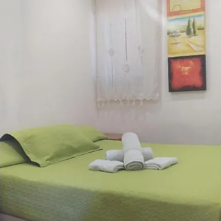 Esmeralda 31 Wifi Callao Salvaje