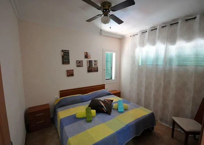 Esmeralda 31 Wifi Lägenhet