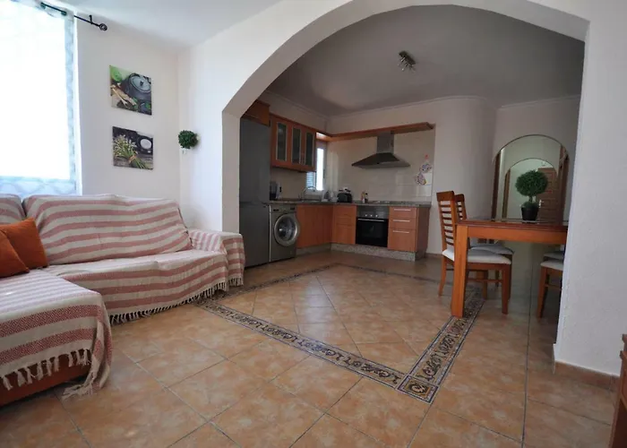 Esmeralda 31 Wifi Lägenhet